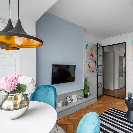 Eden By Urbanesq Apartament *